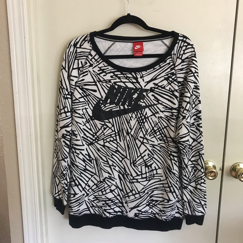 Nike sweater